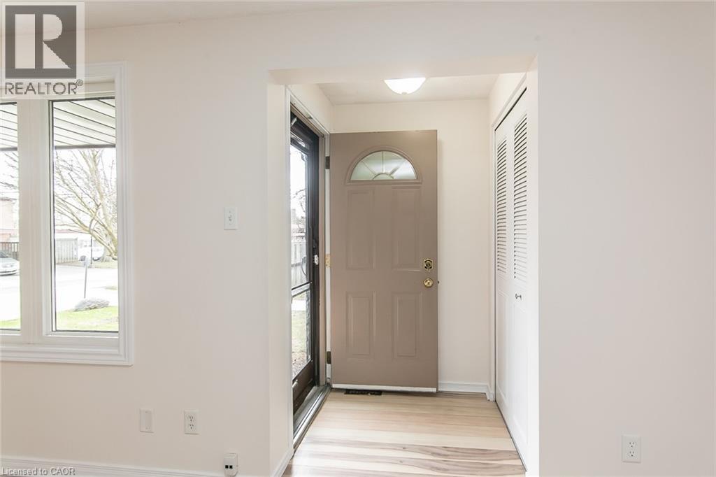 279 Sandowne Drive Unit# 7, Waterloo, Ontario N2K 2C1 - Photo 6 - 40805811