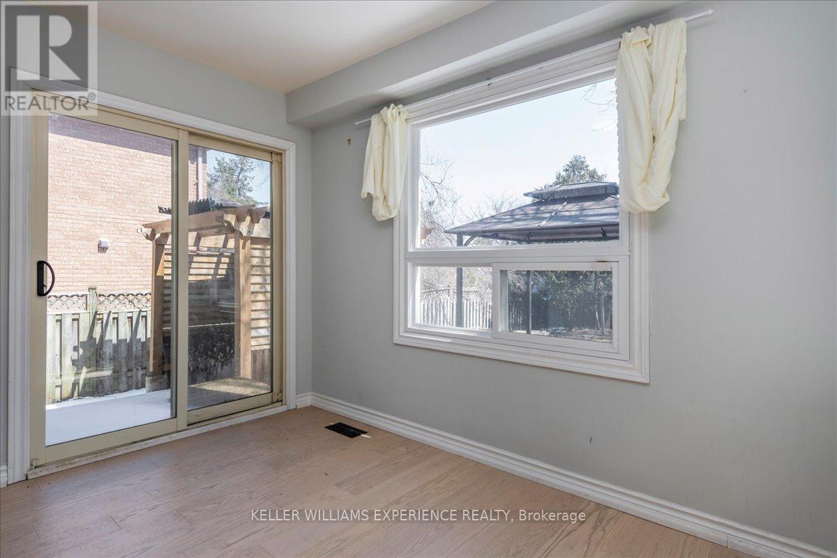 78 James Street, Barrie, Ontario  L4N 6Y2 - Photo 8 - S12956076