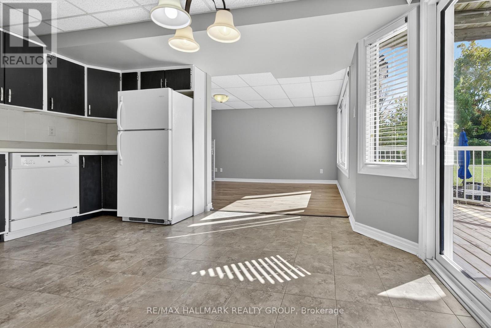 1354 Gaultois Avenue, Ottawa, Ontario  K1C 3G6 - Photo 21 - X12770656