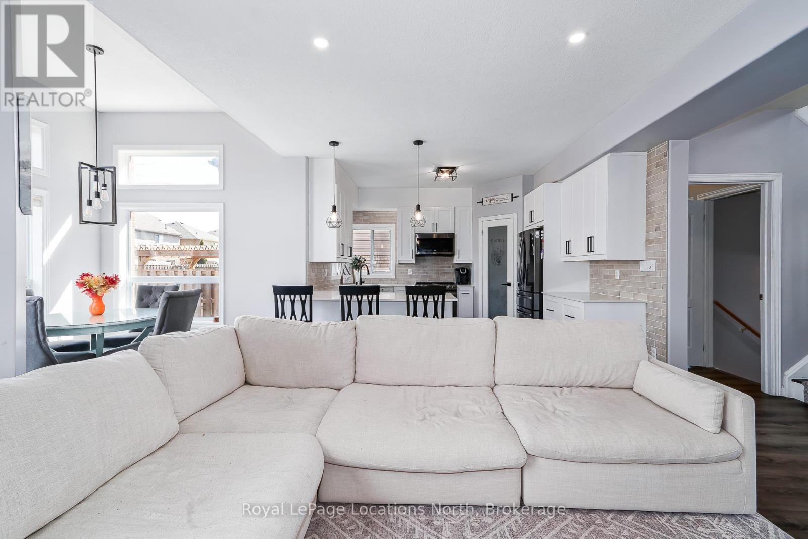 325 Holden Street, Collingwood, Ontario  L9Y 0E3 - Photo 9 - S12979604