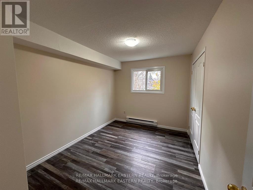 204 - 106 Lansdowne Street, Peterborough, Ontario  K9J 1Y1 - Photo 2 - X12979626