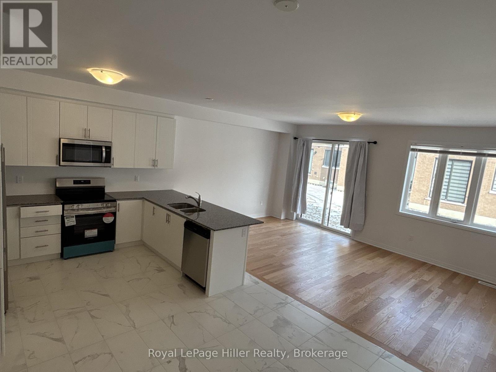 105 Manuel Street, Stratford, Ontario  N5A 0M1 - Photo 4 - X12979608