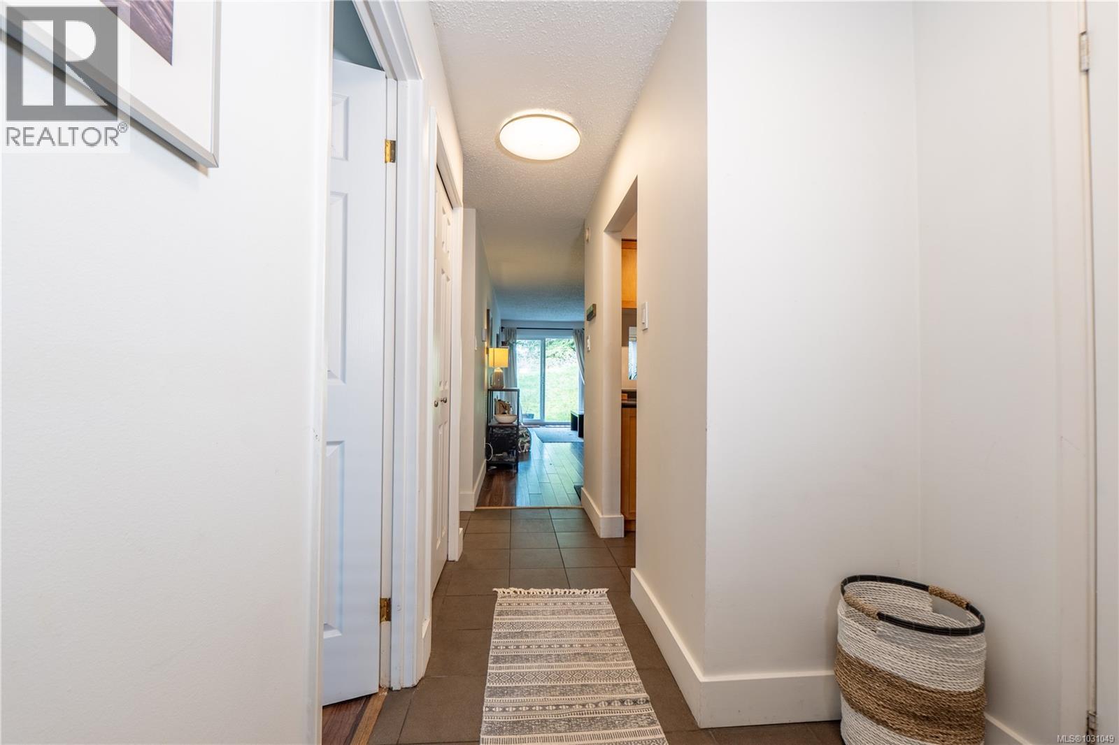 107 250 Hemlock St, Ucluelet, British Columbia  V0R 3A0 - Photo 15 - 1031049