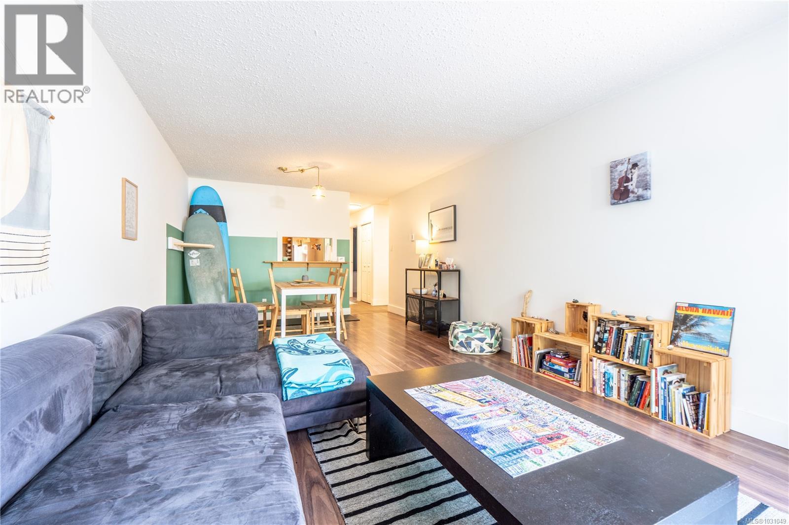 107 250 Hemlock St, Ucluelet, British Columbia  V0R 3A0 - Photo 3 - 1031049