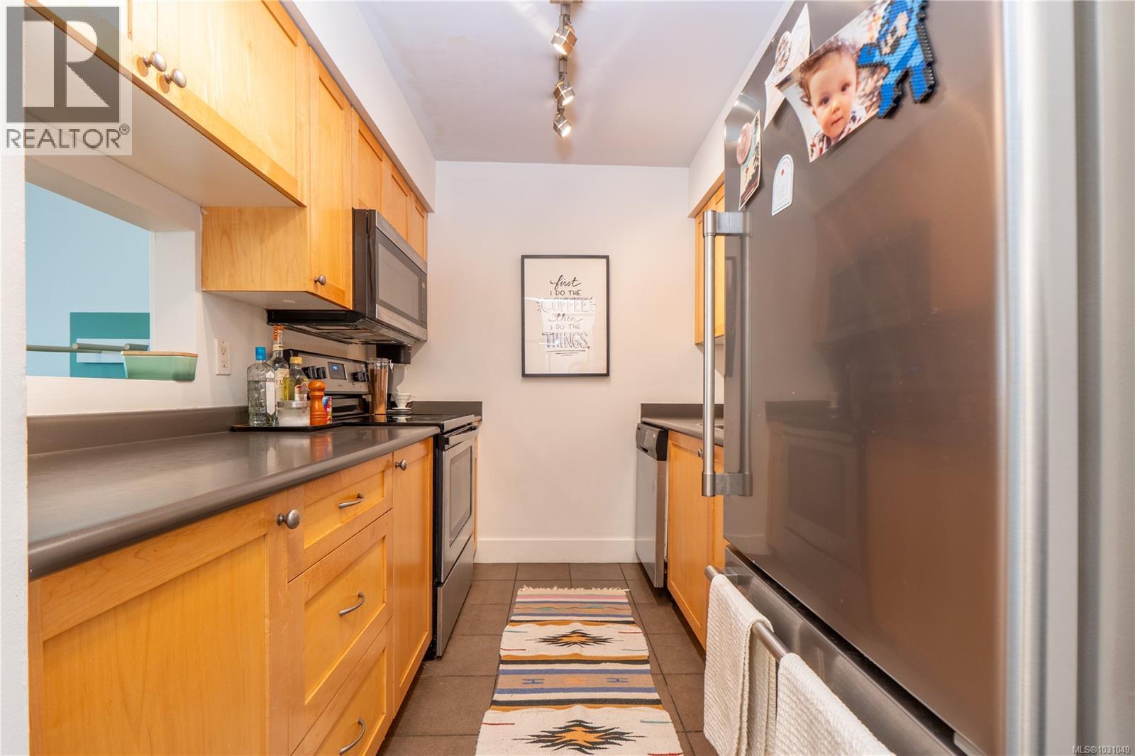 107 250 Hemlock St, Ucluelet, British Columbia  V0R 3A0 - Photo 5 - 1031049