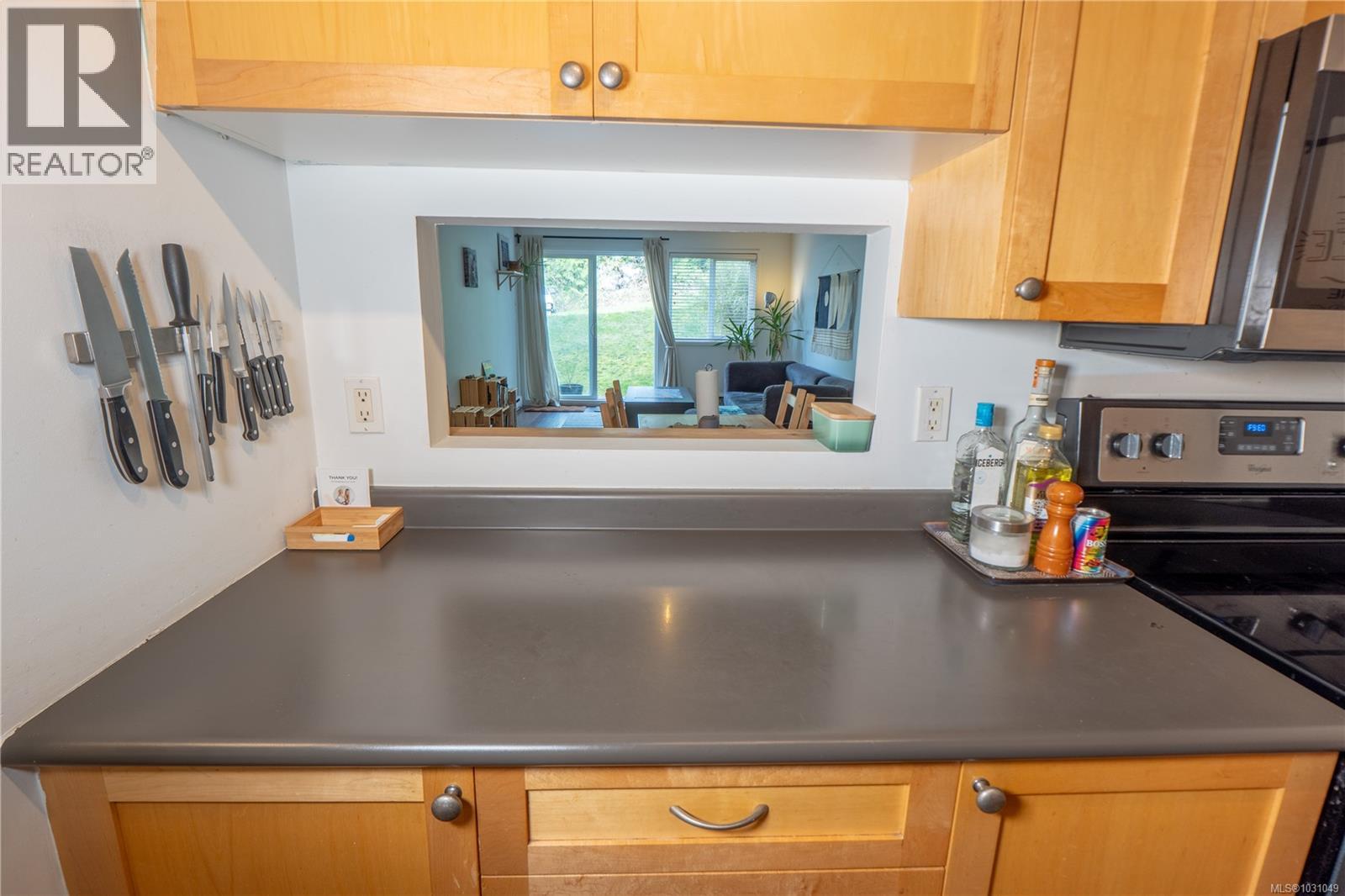 107 250 Hemlock St, Ucluelet, British Columbia  V0R 3A0 - Photo 6 - 1031049