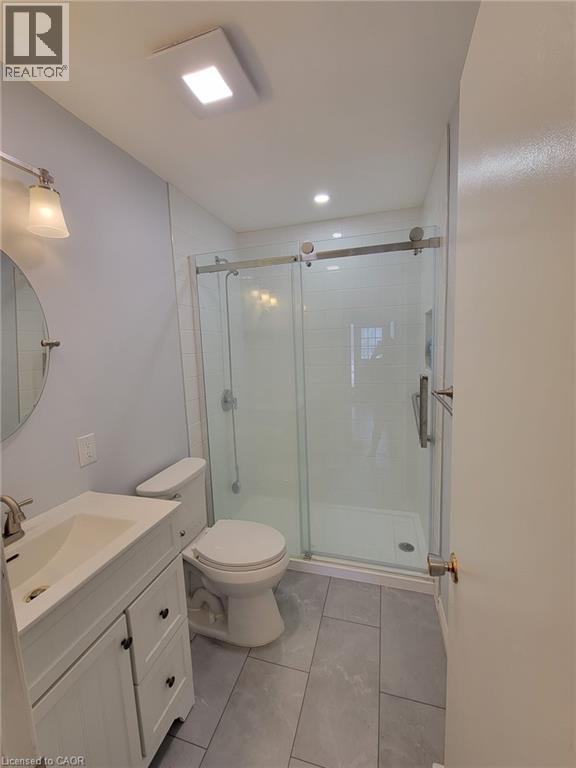 24 Queensdale Crescent, Guelph, Ontario  N1H 6W3 - Photo 4 - 40817932