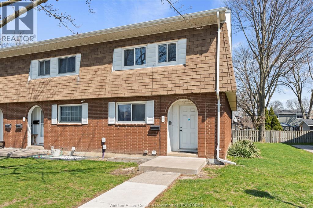 5513 CORONATION, Windsor, Ontario