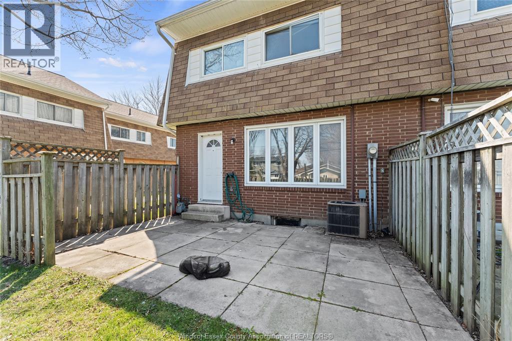 5513 Coronation, Windsor, Ontario  N8T 1B2 - Photo 18 - 26007650