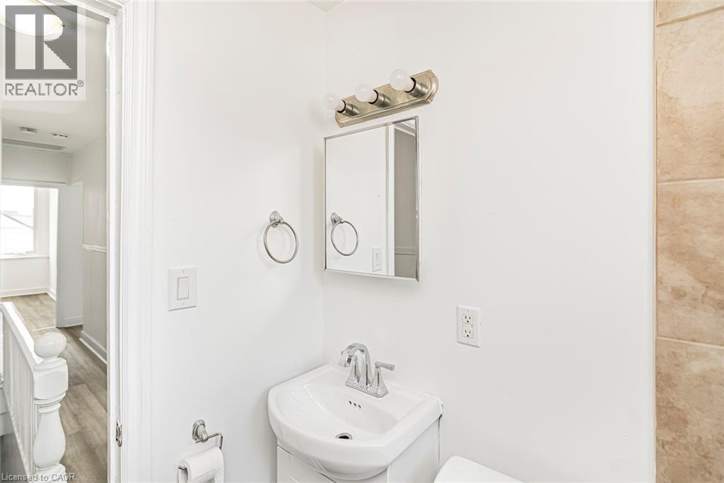 115 Robins Avenue, Hamilton, Ontario  L8H 4N5 - Photo 22 - 40819328