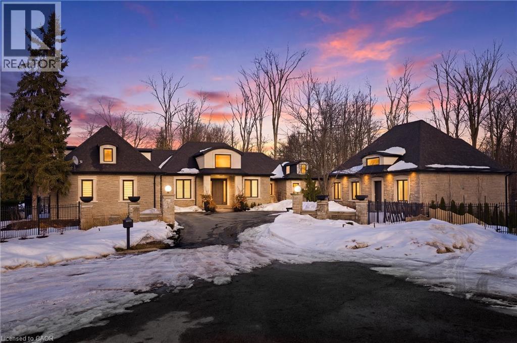 3205 HIGHPOINT Court, Burlington, Ontario