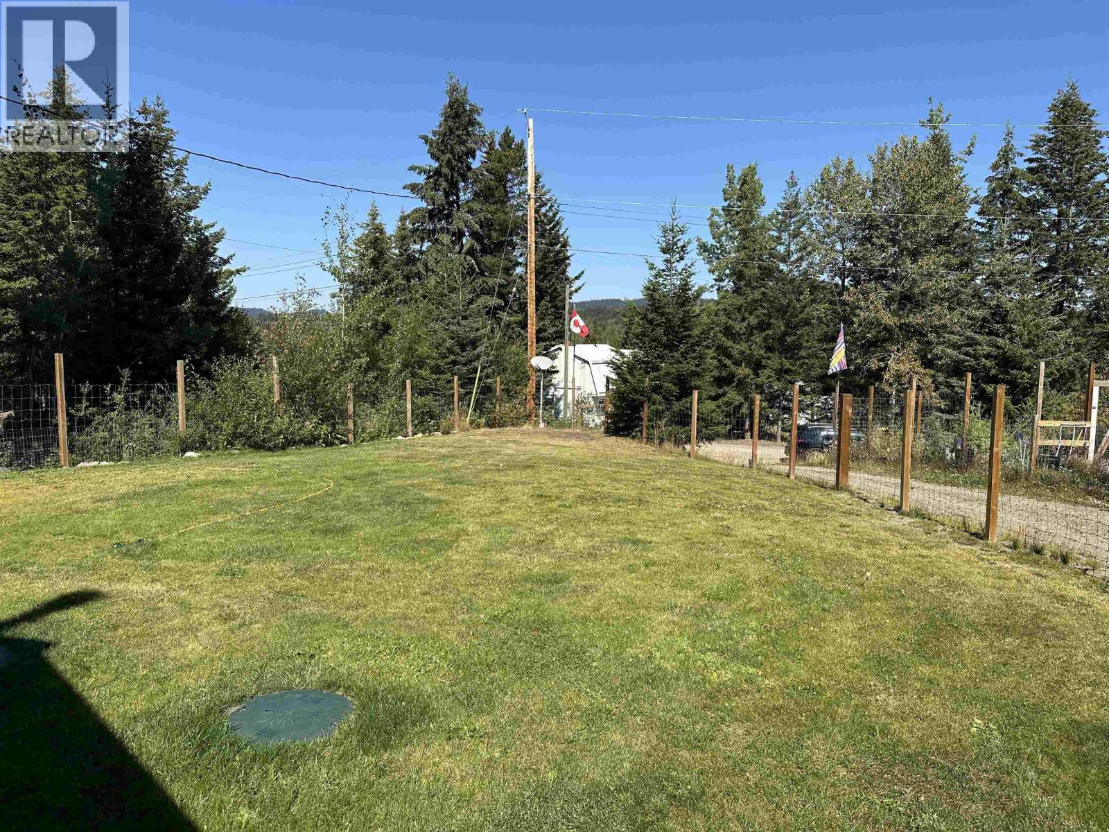 7617 Clearview Road, Lone Butte, British Columbia  V0K 1X3 - Photo 11 - R3106957