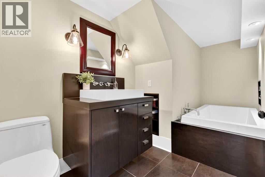 3235 6 Street SW, Calgary, Alberta  T2S 2M2 - Photo 39 - A2295258