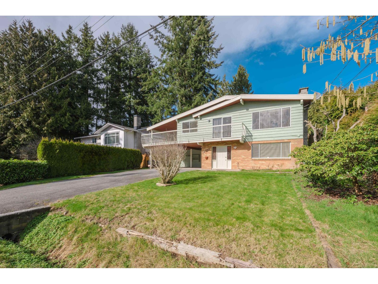 14237 69 Avenue, Surrey, British Columbia  V3W 2H8 - Photo 2 - R3106964