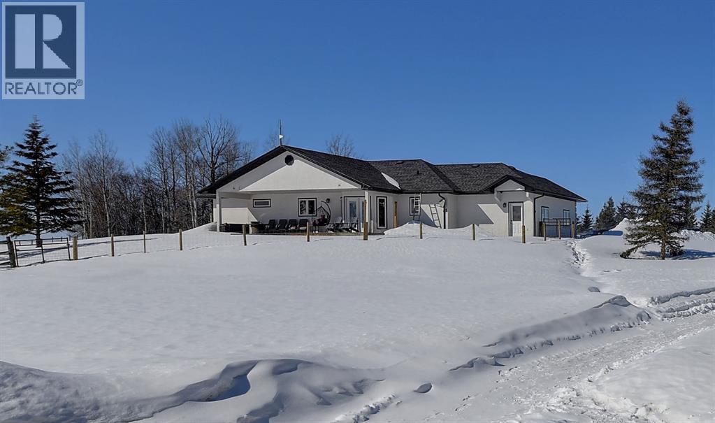 1419 Twp 724, Debolt, Alberta  T0h 1b0 - Photo 4 - A2295295