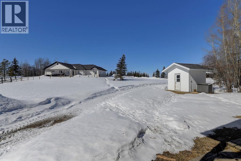 1419 Twp 724, Debolt, Alberta  T0h 1b0 - Photo 37 - A2295295