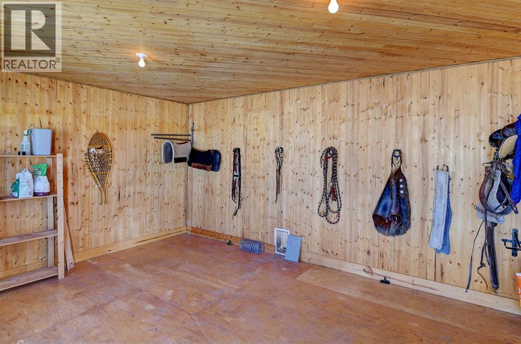 1419 Twp 724, Debolt, Alberta  T0h 1b0 - Photo 35 - A2295295