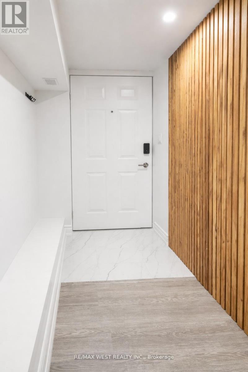 201 Rhodes Avenue, Toronto, Ontario  M4L 3A2 - Photo 29 - E12979642