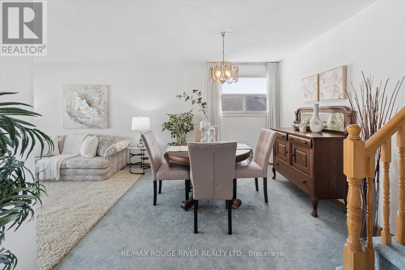 672 Pleasant Street, Pickering, Ontario  L1W 1P7 - Photo 11 - E12979648