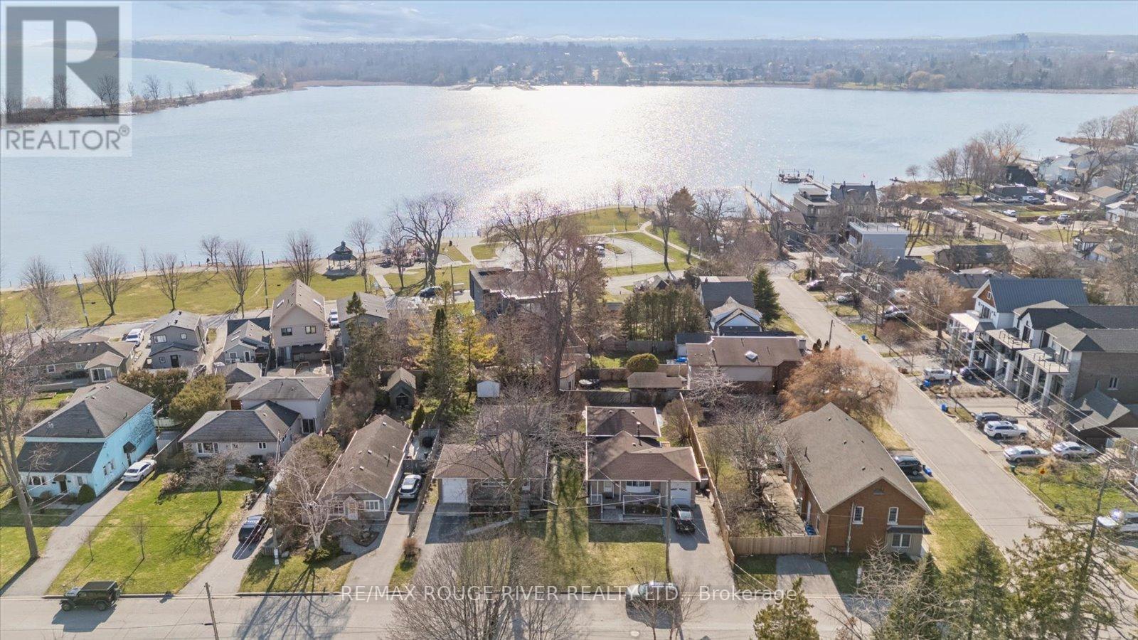 672 Pleasant Street, Pickering, Ontario  L1W 1P7 - Photo 39 - E12979648