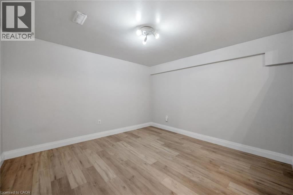 252 The Country Way, Kitchener, Ontario  N2E 2P9 - Photo 22 - 40807574