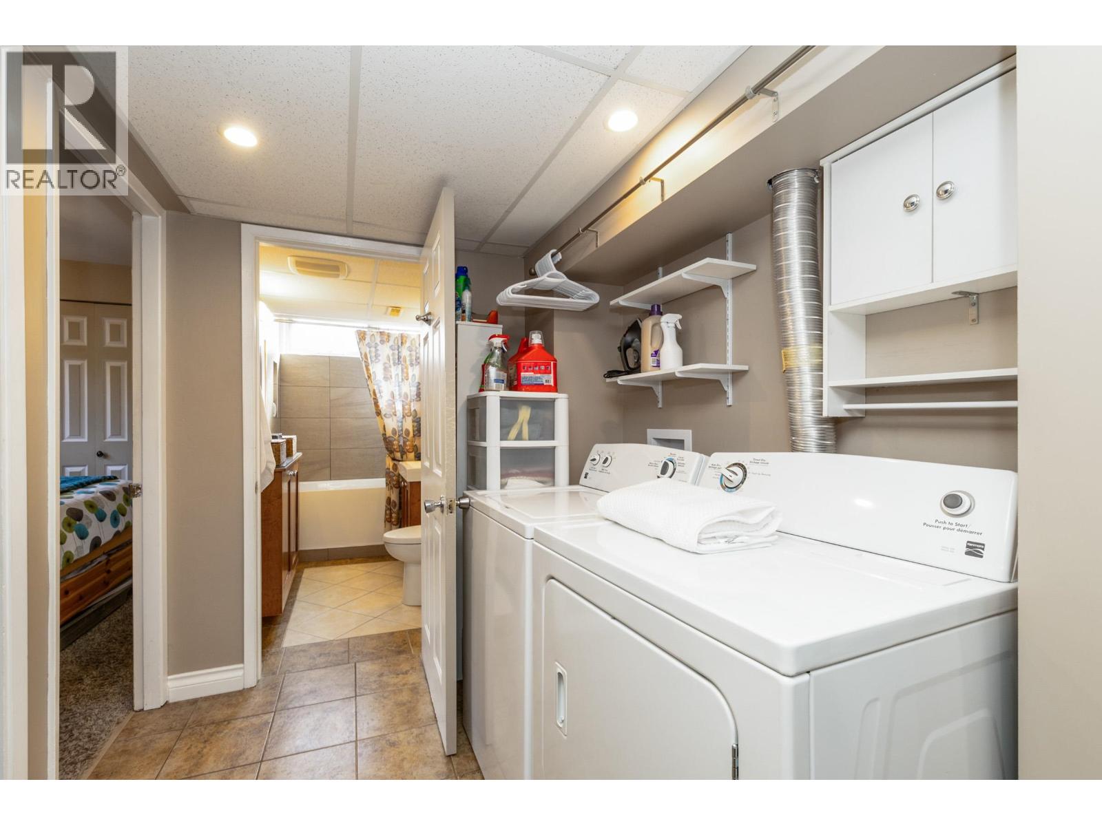 2113 Cape Horn Avenue, Coquitlam, British Columbia  V3K 1J4 - Photo 28 - R3109014