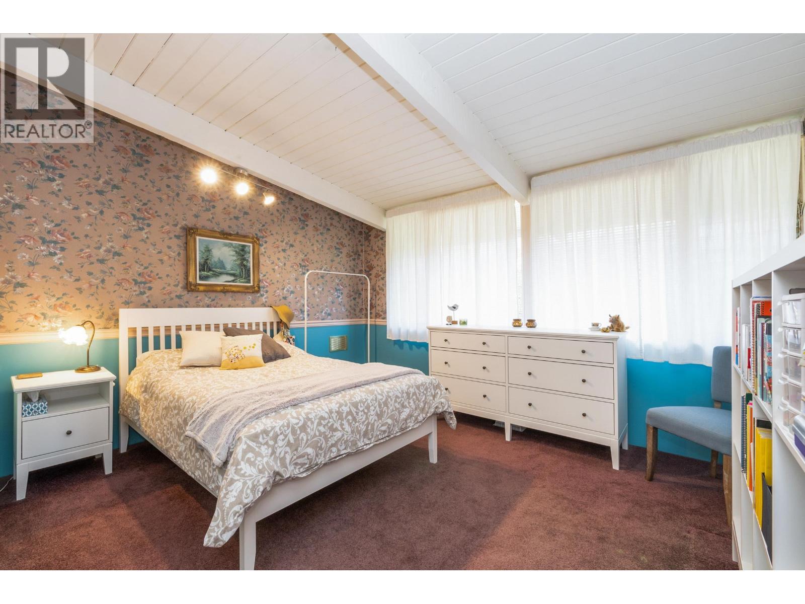 2113 Cape Horn Avenue, Coquitlam, British Columbia  V3K 1J4 - Photo 13 - R3109014