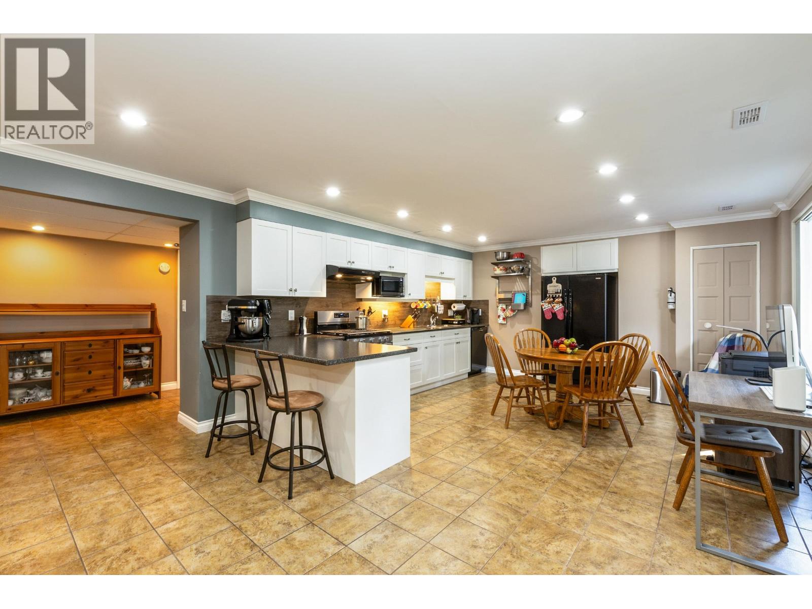 2113 Cape Horn Avenue, Coquitlam, British Columbia  V3K 1J4 - Photo 22 - R3109014