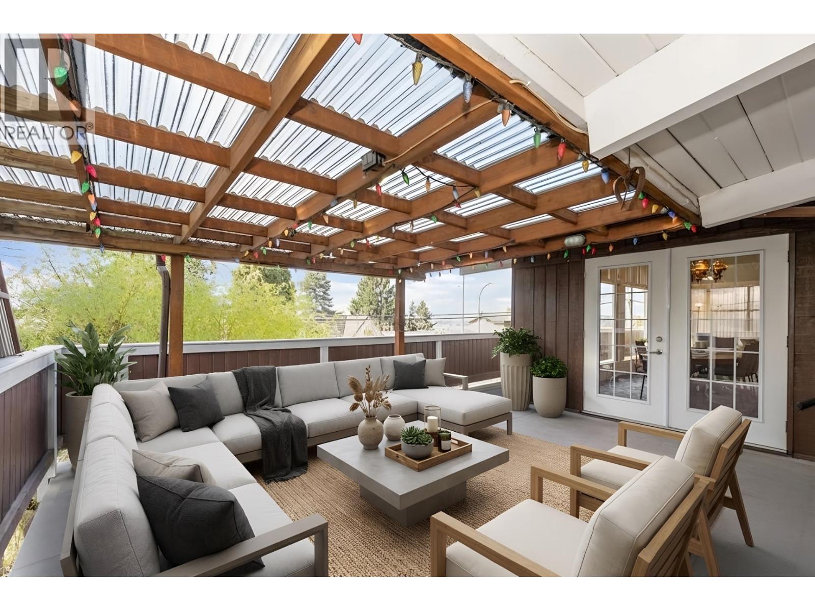 2113 Cape Horn Avenue, Coquitlam, British Columbia  V3K 1J4 - Photo 16 - R3109014