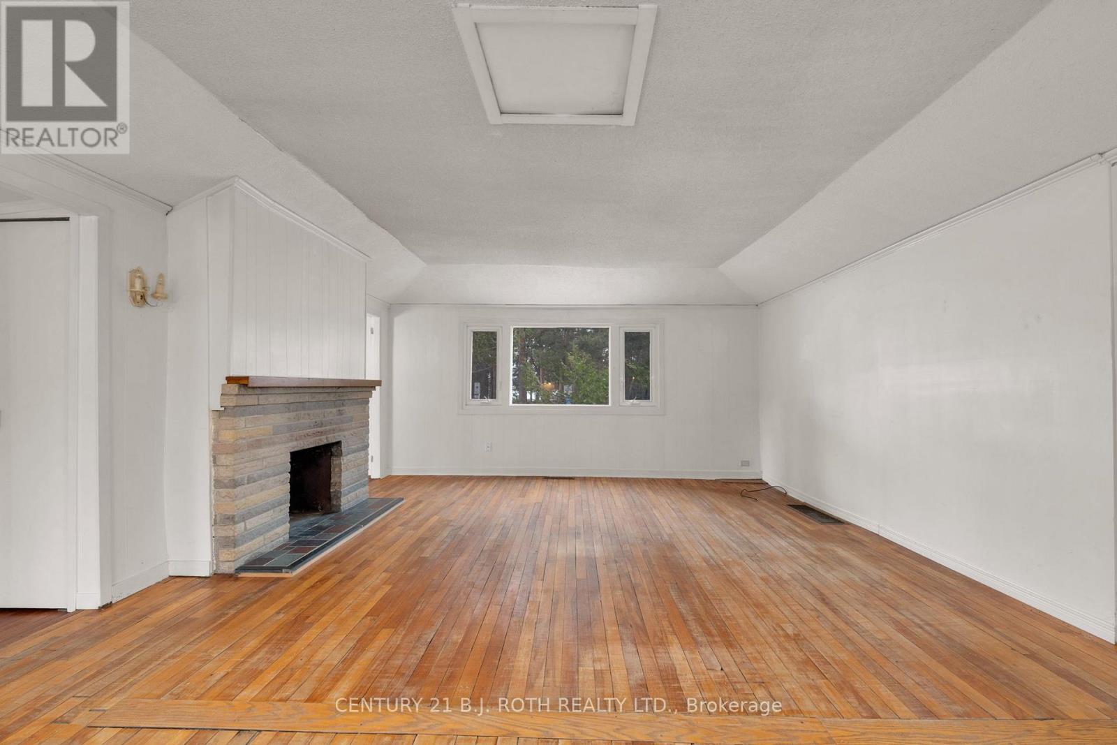 2026 Tiny Beaches Road S, Tiny, Ontario  L0L 1P1 - Photo 26 - S12979636