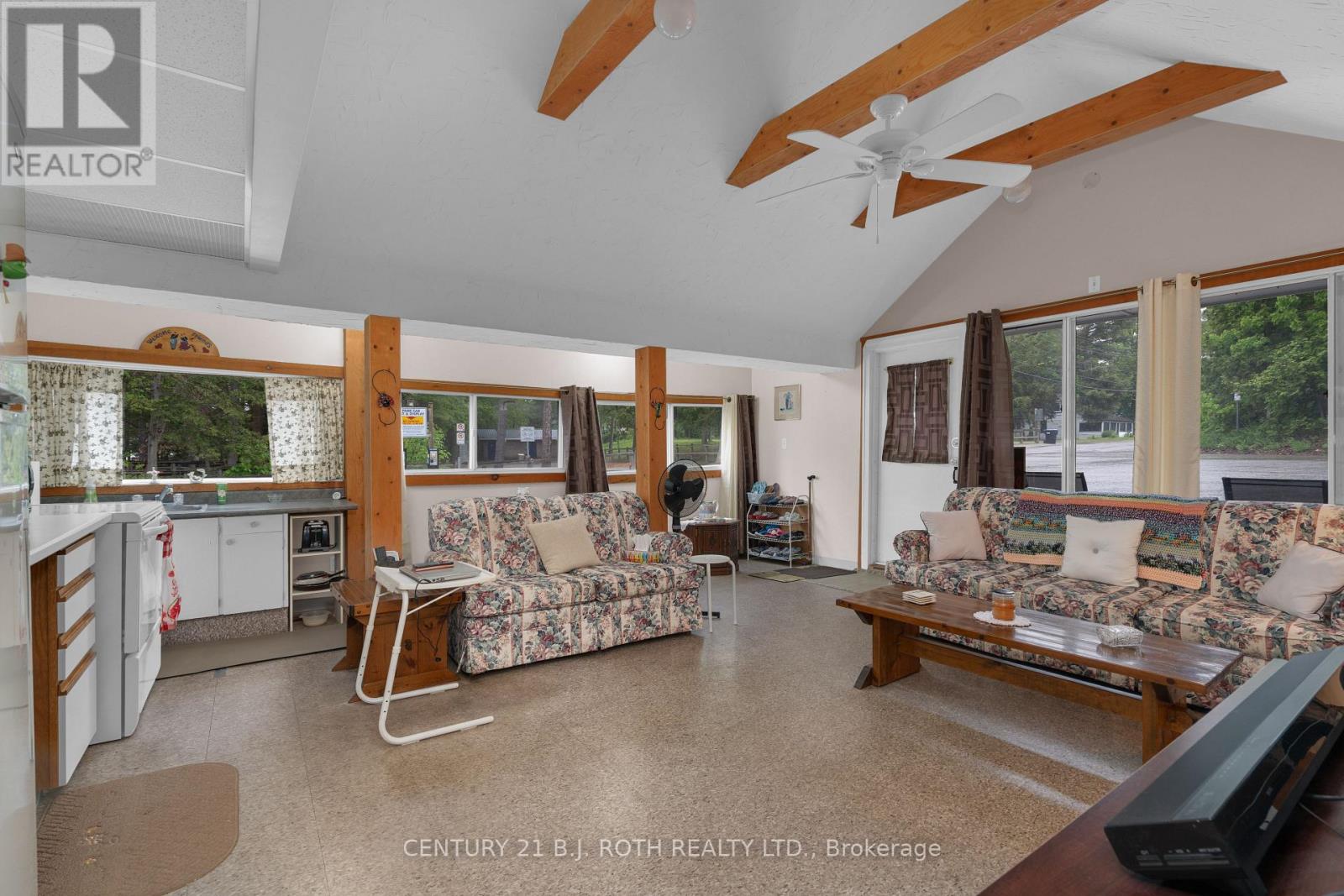 2026 Tiny Beaches Road S, Tiny, Ontario  L0L 1P1 - Photo 29 - S12979636