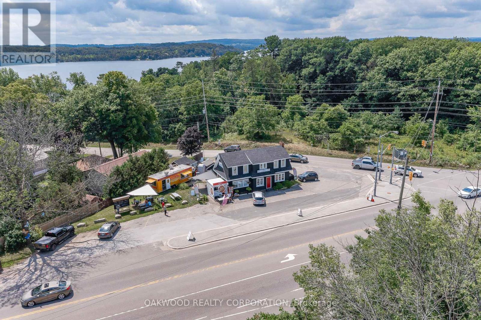 8626 Highway 12 W, Oro-Medonte, Ontario  L3V 6H2 - Photo 9 - S12979650