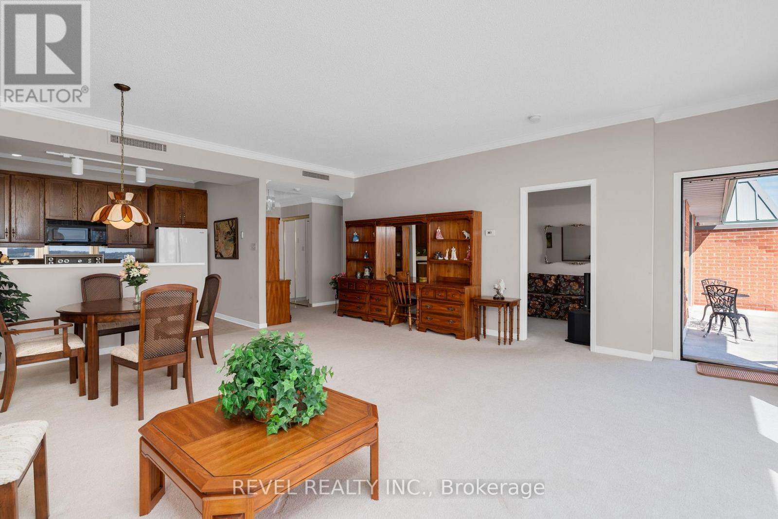 304 - 21 Kempenfelt Drive, Barrie, Ontario  L4M 1B8 - Photo 10 - S12979662