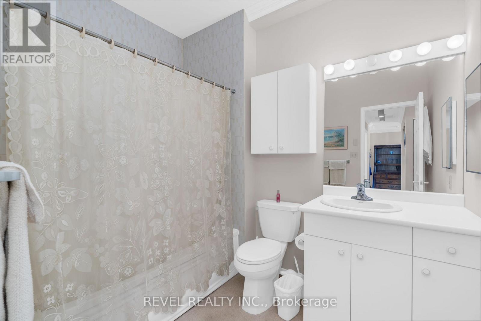 304 - 21 Kempenfelt Drive, Barrie, Ontario  L4M 1B8 - Photo 20 - S12979662