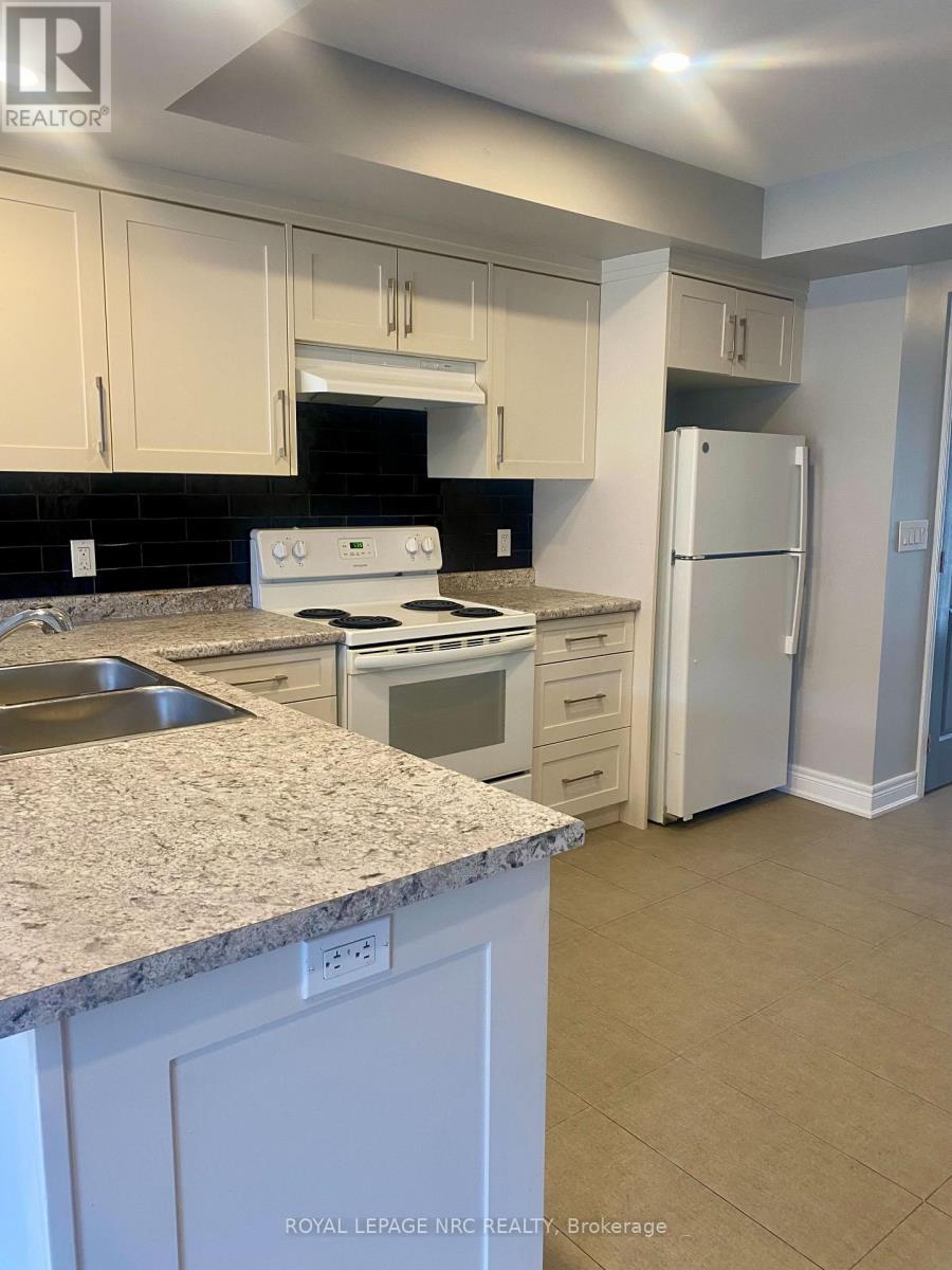 76 Almond Street, Welland, Ontario  L3B 3P8 - Photo 4 - X12974900