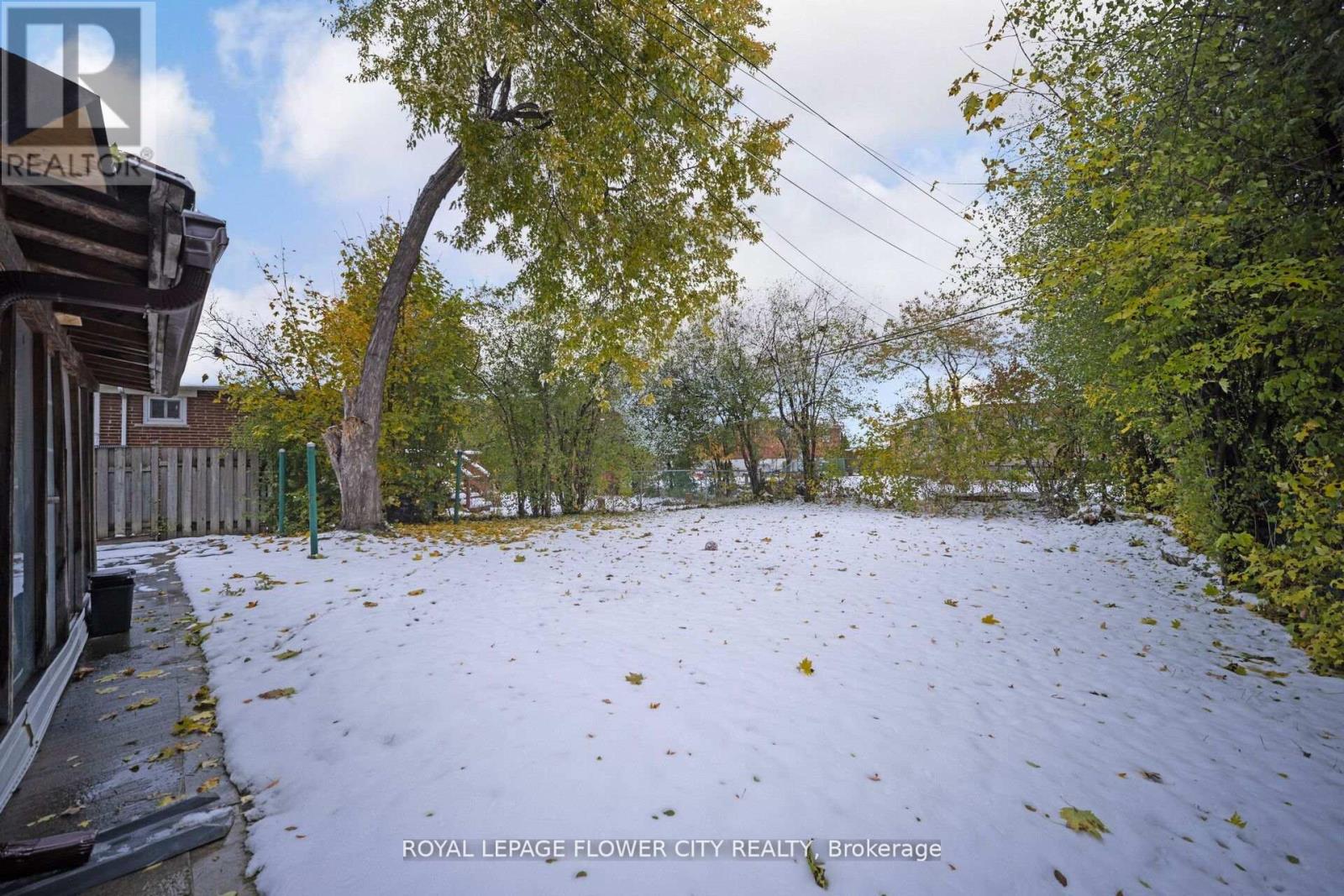 60 Lexington Avenue, Toronto, Ontario  M9V 2G8 - Photo 47 - W12979614