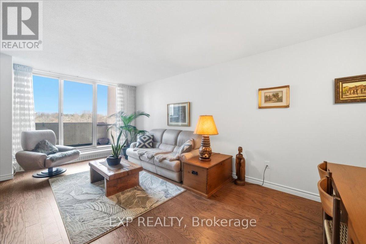 617 - 60 Southport Street, Toronto, Ontario  M6S 3N4 - Photo 2 - W12979638