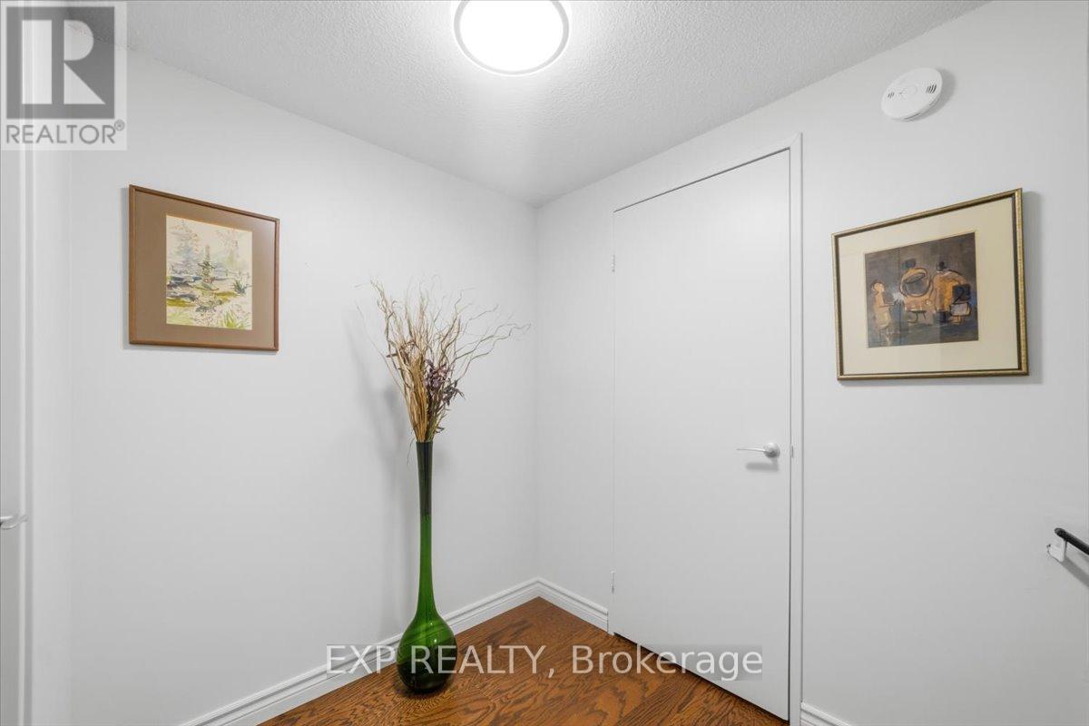 617 - 60 Southport Street, Toronto, Ontario  M6S 3N4 - Photo 24 - W12979638