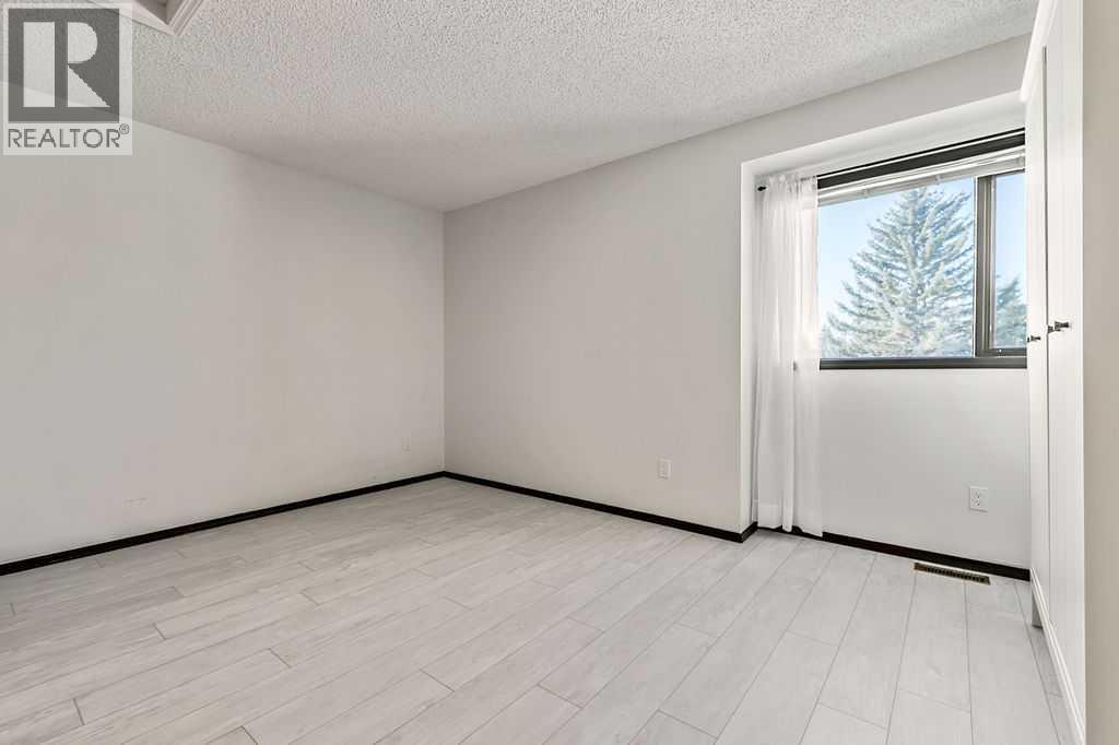 162 Woodbend Way, Okotoks, Alberta  T1S 1M1 - Photo 34 - A2287796