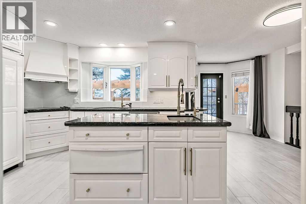 162 Woodbend Way, Okotoks, Alberta  T1S 1M1 - Photo 15 - A2287796