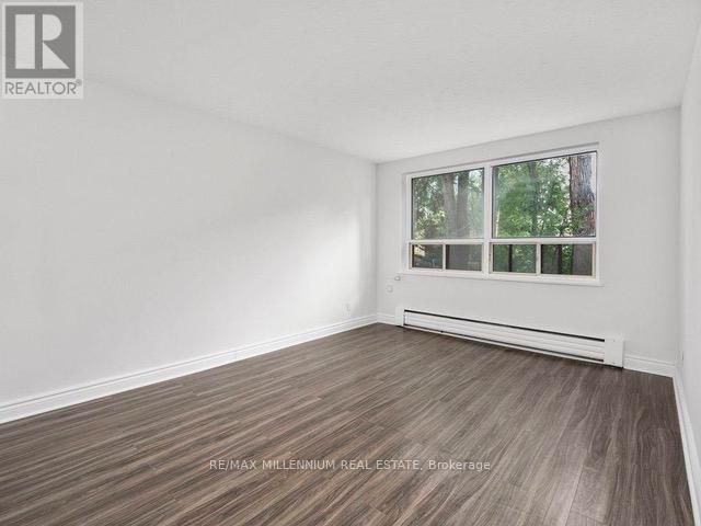 203 - 250 Frederick Street, Kitchener, Ontario  N2H 2N1 - Photo 3 - X12979632