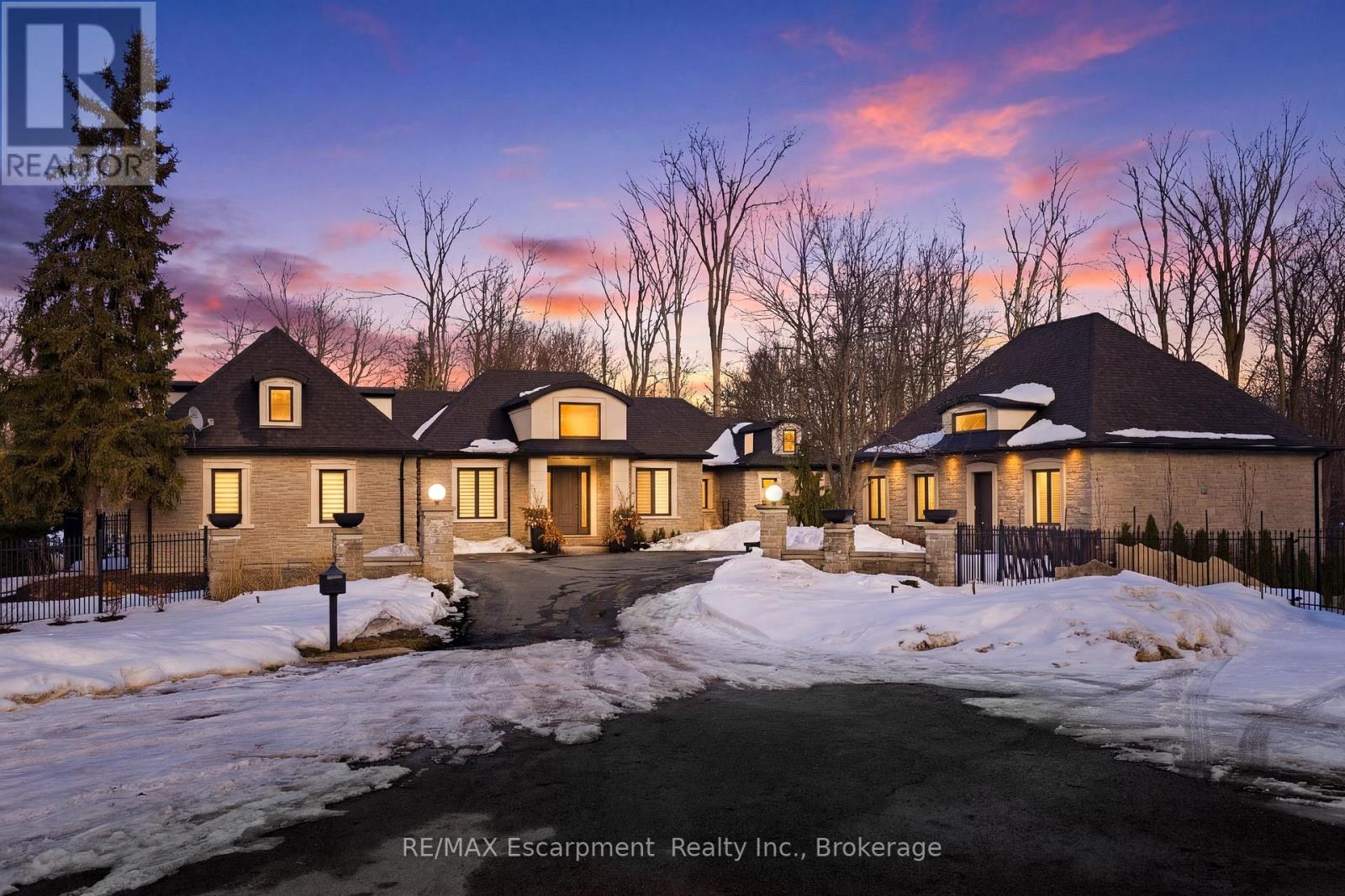 3205- Highpoint Court