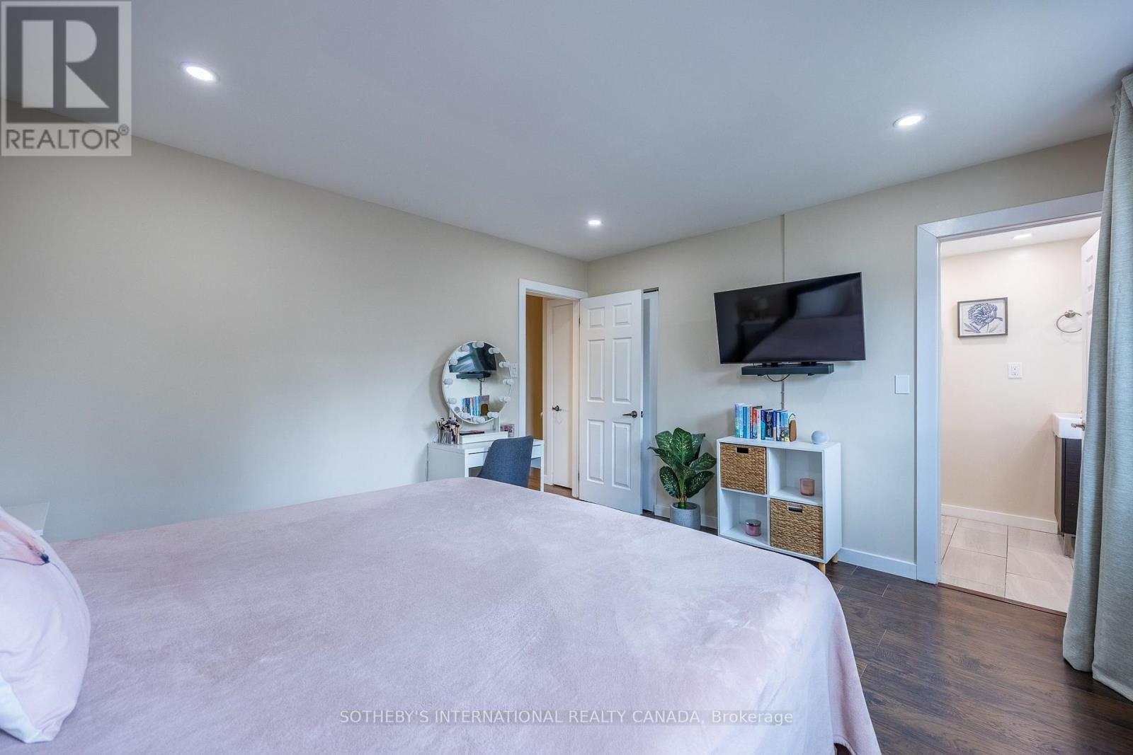 113 - 5475 Lakeshore Road, Burlington, Ontario  L7L 1E1 - Photo 12 - W12972900