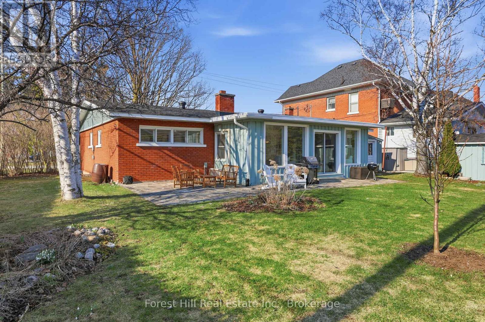 200 Second Street, Collingwood, Ontario  L9Y 1G1 - Photo 2 - S12979694