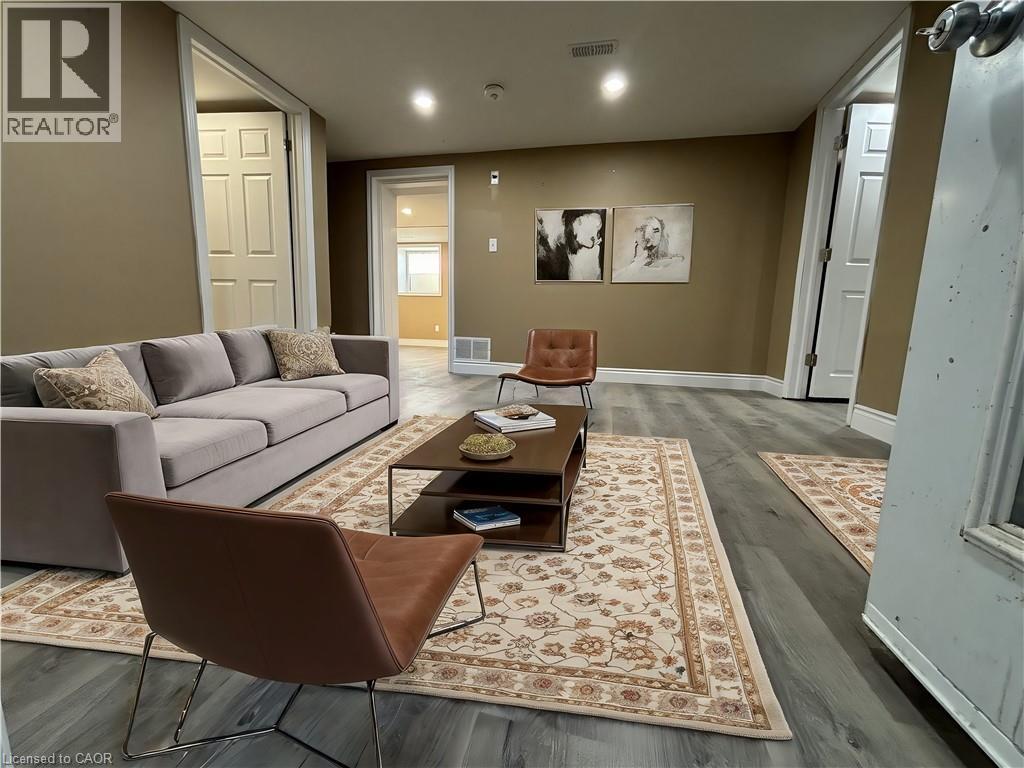 160 BRUCE Street Unit# Lower, Kitchener, Ontario