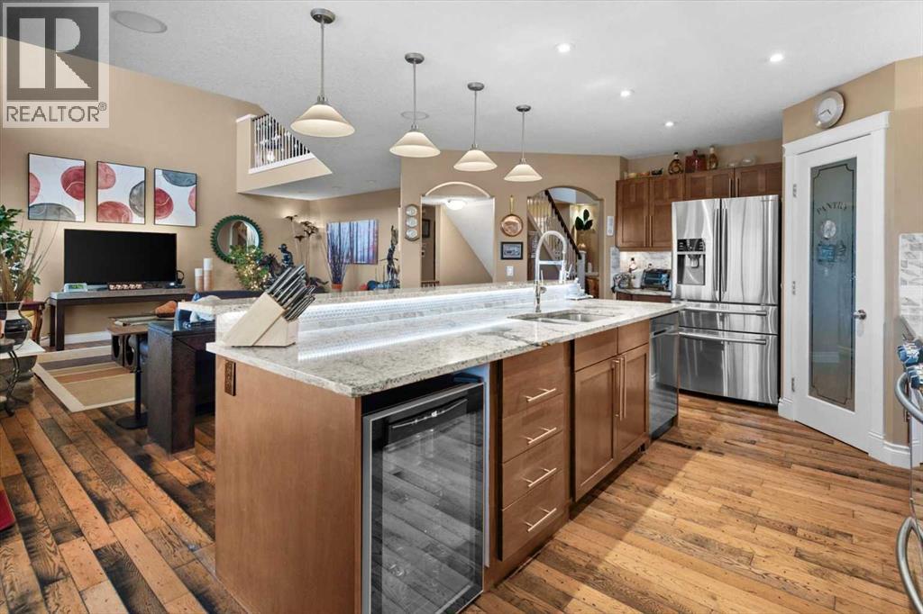 935 Bayside Drive SW, Airdrie, Alberta  T4B 3E3 - Photo 8 - A2276872