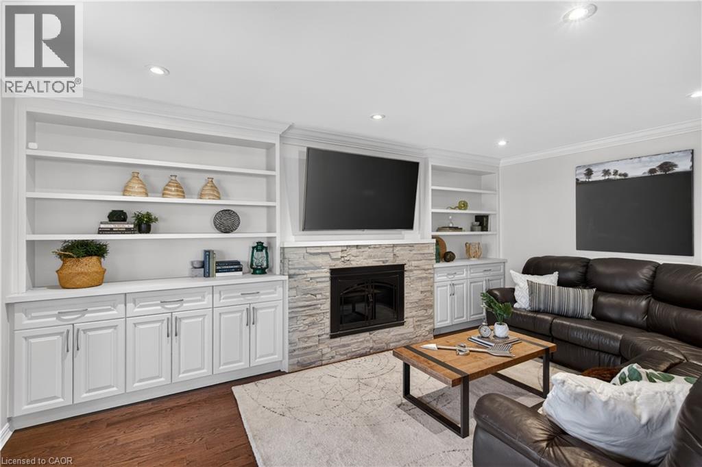 321 Bryant Crescent, Burlington, Ontario  L7L 4Z1 - Photo 18 - 40810747