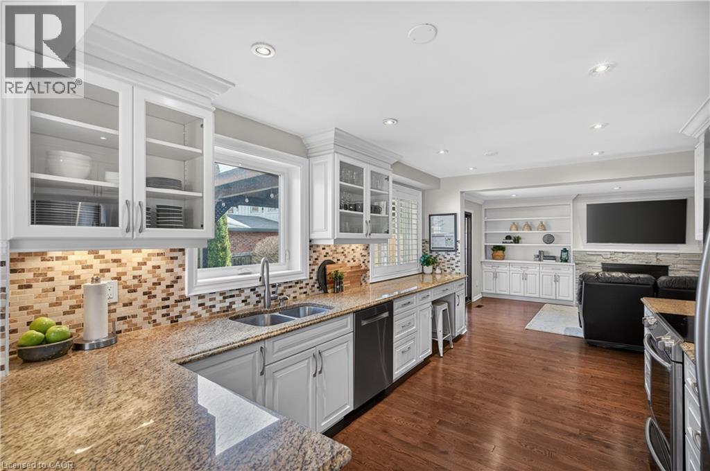 321 Bryant Crescent, Burlington, Ontario  L7L 4Z1 - Photo 14 - 40810747