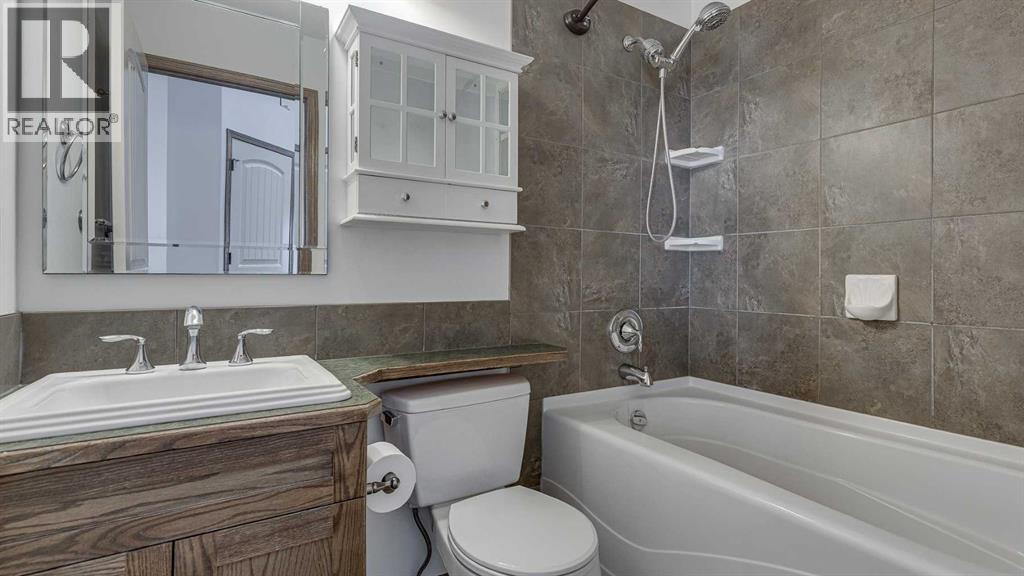 42 Eastpointe, Blackfalds, Alberta  T4M 0G6 - Photo 25 - A2299839