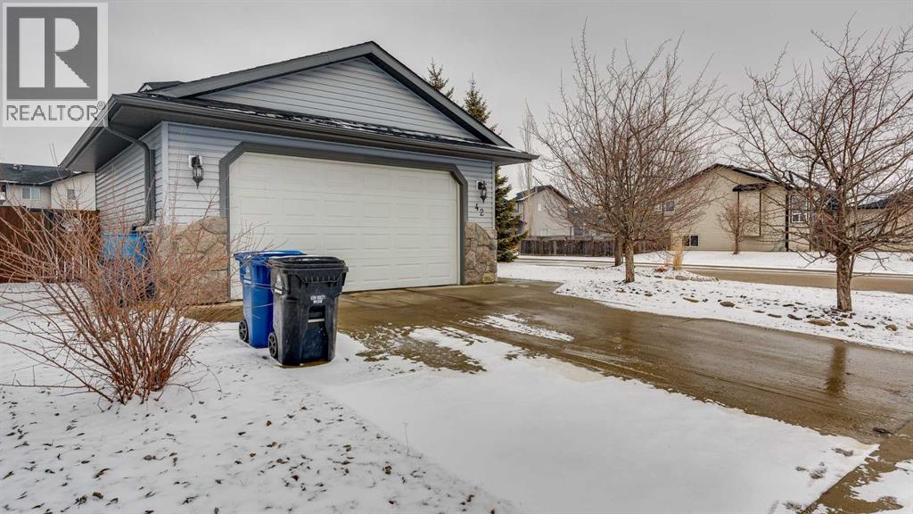 42 Eastpointe, Blackfalds, Alberta  T4M 0G6 - Photo 2 - A2299839